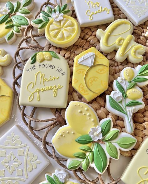 Lemon Themed Cookies Decorated, Main Squeeze Cookies Decorated, She Found Her Main Squeeze Bridal Party Cookies, Lemon Themed Bridal Shower Cookies, Lemon Themed Cookies, Brunch Decorated Cookies, Main Squeeze Bridal Shower Cookies, Lemon Decorated Sugar Cookies, Lemon Shaped Cookies