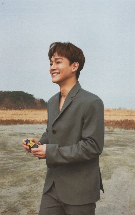 Exo Jongdae, Chen Exo, Kim Kai, Exo Chen, Disposable Camera, Kim Jongdae, Lu Han, Camera Shots, Kpop Exo