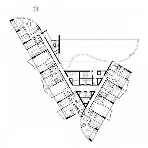 (1) Facebook Harry Seidler, Triangular Architecture, Triangle Building, Hotel Floor Plan, Hotel Plan, Hotel Room Design, Architectural Floor Plans, Hotel Building, Dalian