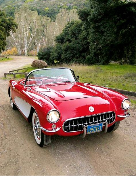 1957 Corvette, 1958 Corvette, Vintage Corvette, Veteran Car, Side Road, Old Vintage Cars, 1957 Chevrolet, Fancy Cars, Classy Cars