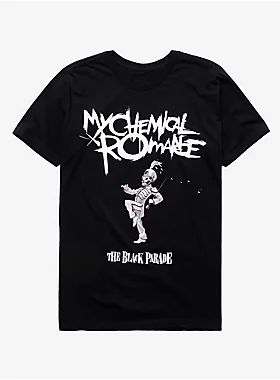 Mcr Shirt, My Chemical Romance Black Parade, Black Parade, Black Moon, Emo Outfits, My Chemical, Band Merch, Green Day, Tour T Shirts