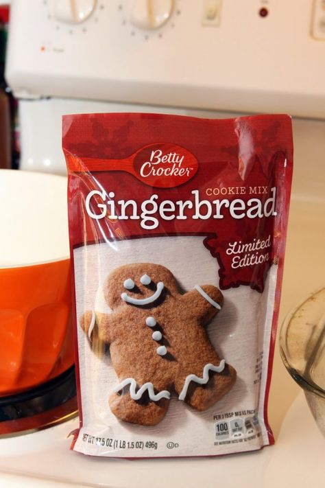 Betty Crocker Gingerbread Mix Recipes, Gingerbread Cookie Mix Recipes, Gingerbread Cookie Mix, Gingerbread Cookie Bars, 7 Layer Bars, Easy Gingerbread Cookies, Treat Bar, Betty Crocker Recipes, Layer Bars