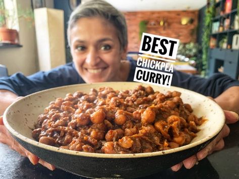 Chickpea curry | Chole recipe - Chetna Makan Indian Chickpea Curry, Vegan Kebab, Chole Recipe, Chickpea Curry Recipe, Dry Chickpeas, Vegan Curry, Chickpea Curry, Food Channel, Chapati