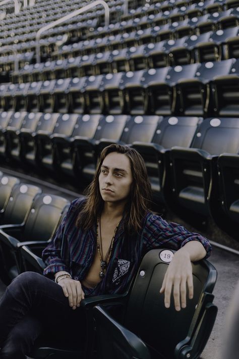 Jake Kiszka, Greta Van Fleet, Jake T, New Rock, Grown Man, Oui Oui, Beauty Life, Led Zeppelin, Pretty Men