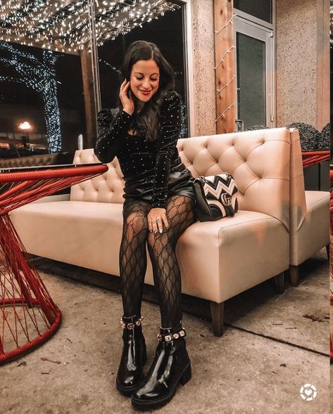 Gucci Boot Outfit, Gg Tights Outfit, Black Gucci Tights Outfit, Gucci Tights Outfit Ideas, Gucci Tights Outfit, Patterned Tights Outfit, Gucci Tights, Gucci Outfit, Rock And Roll Fashion