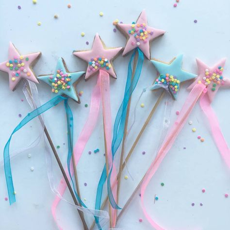 Baking Kits, Fairy Garden Birthday Party, Princess Birthday Party Decorations, Fairytale Party, Fairy Garden Party, Diy Wand, Baking Kit, Cinderella Birthday, Garden Party Birthday