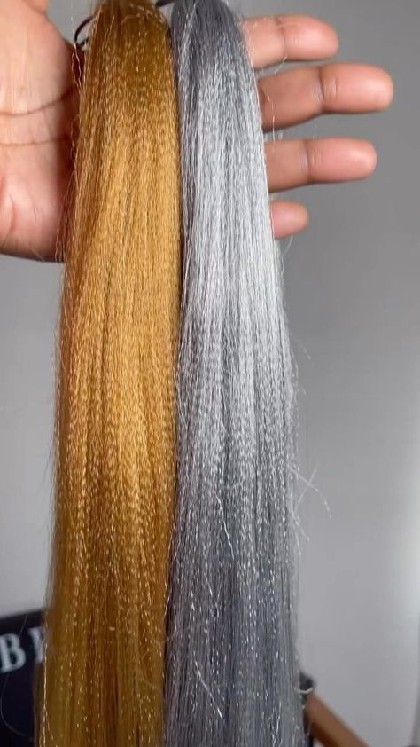 Colors Of Braiding Hair, Mix Braids Hairstyles, Unique Braid Colours For Black Women, Braids Hair Color For Black Women, Braid Color Blend Ideas, Hair Attachment Colour Combination, Hairstyles With Attachment Braids, Braid Hair Mixing, Two Coloured Braids