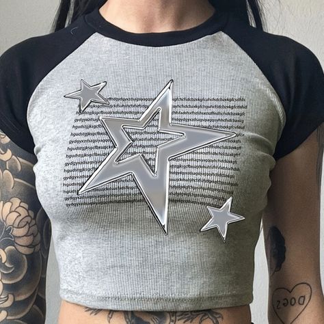 Faster shipping. Better service Grunge Fashion Outfits, Stylish Crop Top, Estilo Grunge, Cropped Tops, Spring Shirts, Color Shorts, Casual Top, Grunge Fashion, Grey Fashion