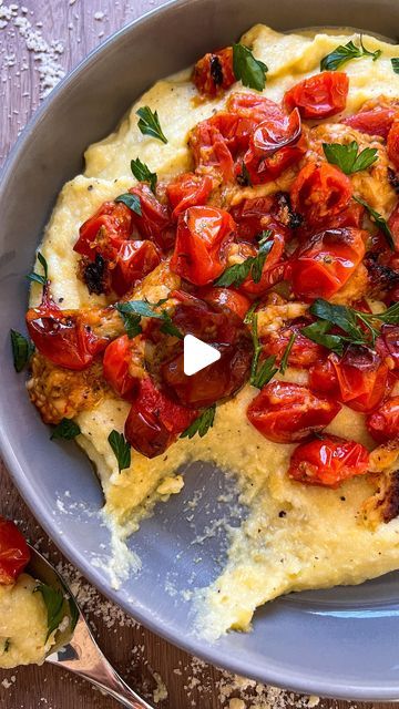 Heidi Moyer on Instagram: "I’m no pizza-hater; I love the stuff. But I also tire of it. When that happens and I need pizza-ish-flavors, I make my Peppercorn Polenta with Parmesan Baked Tomatoes. The recipe is unfussy and diabolically delicious— the kind that boosts your happiness levels and warms you from the inside. (Blizzard warning anyone?)

Recipe @ www.thekitchette.com - tap the link in my bio to get there quick! 

X x Heidi" Parmesan Polenta Recipes, Pizza Alternatives, Baked Polenta, How To Cook Polenta, Polenta Recipes, Baby Tomatoes, Tomato Relish, Cooking Tomatoes, Baked Tomatoes