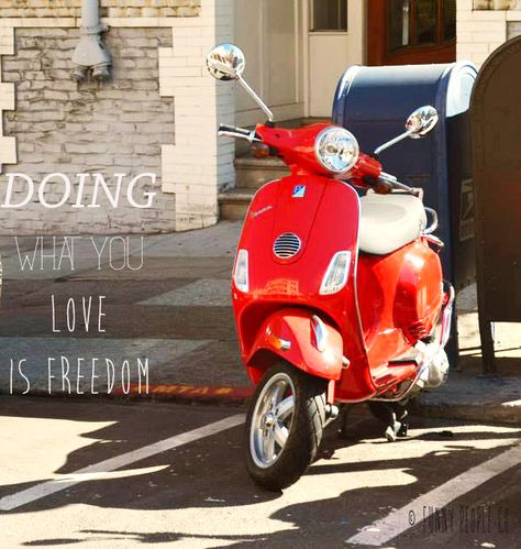 #love #life #scooter #girls #quotes Scooter Quotes, Red Vespa, Retro Scooter, Image Moto, Vespa Girl, Vespa Scooter, Bike Photography, Vespa Lambretta, Scrambler Motorcycle