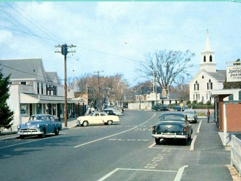 Old Small Towns in America | PC) Small Town USA, 1969 (OOC, Open?) Small Towns Usa, Small Town America, Small Town Life, Photo Memories, American Cities, Painting Photos, Street Scenes, Vintage Postcard, Small Home