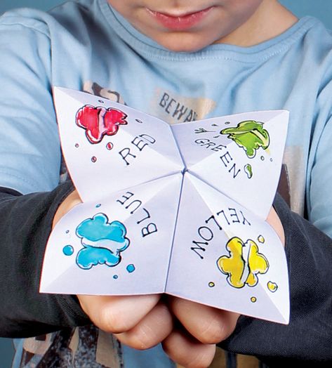 Easy to make paper fortune teller with funny fortunes... coloring-in or finished artwork printable. Or, draw your own, using the folding pattern as a guide, have fun! Fortune Teller Ideas, Fortune Teller Printable, Funny Fortunes, Paper Fortune Teller, Free Printable Artwork, Fortune Teller Paper, Playful Parenting, Paper Folding Crafts, National Poetry Month