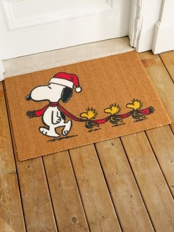 Shop Snoopy & Woodstock | The Vermont Country Store Snoopy Home Decor, The Snoopy Show, Peanuts Christmas Decorations, Guy Gift Ideas, Snoopy Decorations, Snoopy Decor, Snoopy Merchandise, Cute Christmas Decor, Snoopy Dance