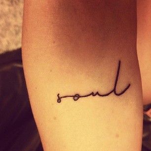 27 Unique Font Ideas For Your Next Tattoo Faith Tattoos, Font Tato, One Word Tattoo, Tattoo Sonne, A Small Tattoo, Tato Paha, Tattoo Son, One Word Tattoos, Tattoo Diy