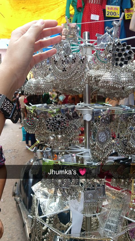 Jumka Aesthetic Pic, Jumka Snap, Jhumkas Aesthetic Snap, Jhumka Snap, Jhumkas Aesthetic, Childhood Memories 80s, Desi Aesthetics, Jhumka Designs, Afghan Wedding