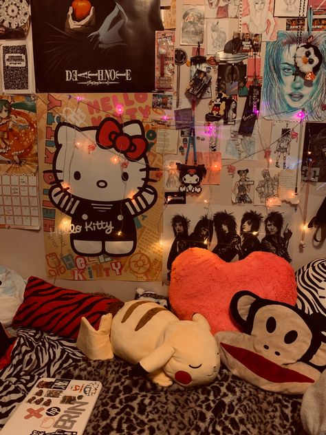 Paul Frank And Hello Kitty, Scene Kid Bedroom Ideas, Hello Kitty Themed Room Y2k, Hello Kitty Room Aesthetic Grunge, Paul Frank Aesthetic, Scene Kid Room Ideas, Bedroom Ideas Y2k Grunge, Y2k Hello Kitty Room, Leopard Room Ideas Bedrooms