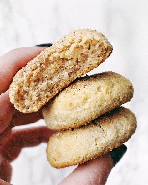 Almond Snickerdoodle Cookies, Quick Almond Flour Cookies, Almond Flour Snickerdoodles, Air Fryer Almond Flour Cookies, Almond Flour Snickerdoodle Cookies, Baking With Almond Flour Recipes, Ground Almond Recipes, Oreo Cakes, Snickerdoodles Cookies