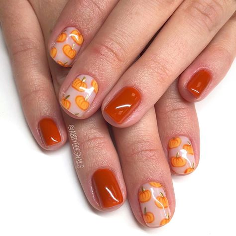 Orange Pumpkin Nails, Halloween Nail Art Ideas, Violet Nails, Spooky Nails, Pumpkin Nails, Ideas For Halloween, Cute Ideas, Halloween Nail Designs, Halloween Nail