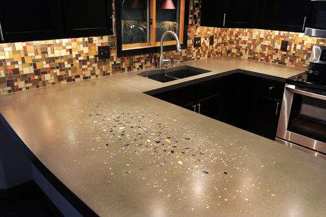 Making Concrete Countertops, Modern Kitchen Countertops, Kitchen Countertops Concrete, Cultured Marble Countertops, Concrete Countertops Colors, Kitchen Remodel Countertops, Concrete Countertops Kitchen, Kitchen Countertop Materials, Exterior Decoration