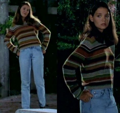 Joey Potter Aesthetic Outfits, 90s Tv Shows Outfits, Joey Potter Outfits, Dawson Creek, Joey Potter, Gilmore Girls Outfits, Dawson's Creek, Dawsons Creek, 00s Fashion