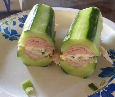 Cucumber Subs #justapinchrecipes 17 Day Diet, 100 Calorie, Cow Cheese, Laughing Cow, Lean And Green Meals, Low Carb Diets, Low Carb Lunch, Low Carb Diet, Healthy Lunch