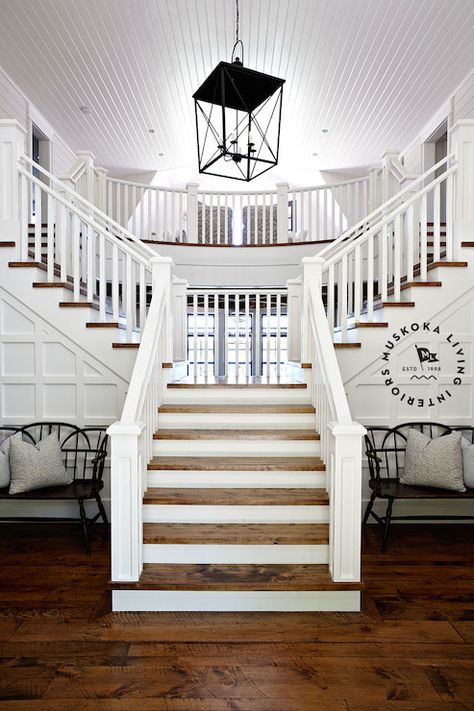 Double Sided Staircase - Cottage ... Foyer Staircase, Detail Arsitektur, Hamptons Decor, Casas Coloniales, Coastal Living Rooms, Beach Cottage Style, Style Deco, Coastal Interiors, Grand Staircase