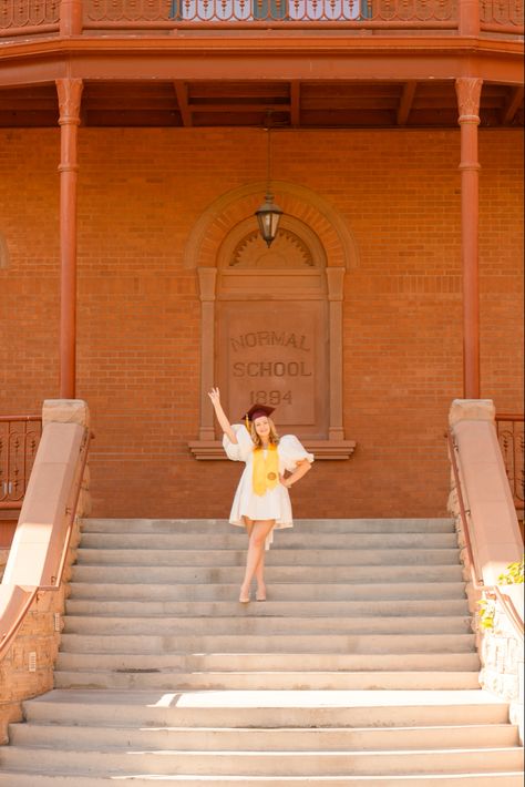 Arizona State University graduation photos #graduation #grad #gradphotoideas #asu #arizona #arizonastate Arizona State Graduation Pictures, Asu Graduation Pictures, Arizona State University Graduation, Asu Graduation, University Graduation Photos, Masters Degree Graduation, Graduation Pic, Grad Photography, Grad Pic