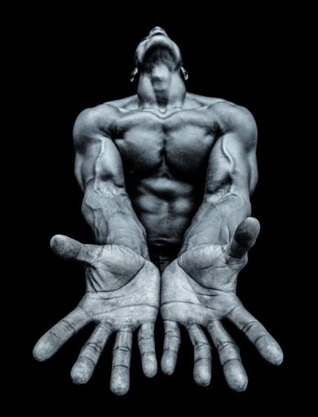 Photographer TIM BOOTH Gladiator Jeff King ONE EYELAND Tim Booth, Show Of Hands, Photographie Portrait Inspiration, Body Photography, Fitness Photography, Figure Poses, Human Poses, Male Poses, Anatomy Art