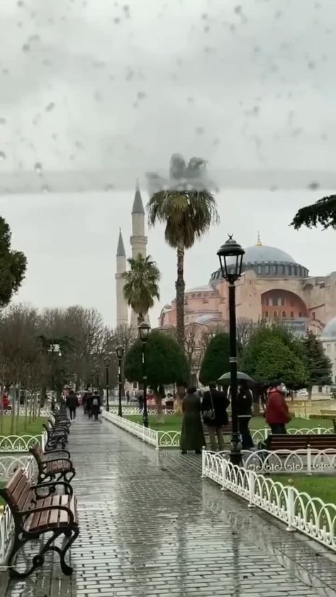 Rainy Istanbul, Dream City, My Dream, Rainy Days, Rainy Day, Sunny Days, Istanbul, Vision Board, Quick Saves