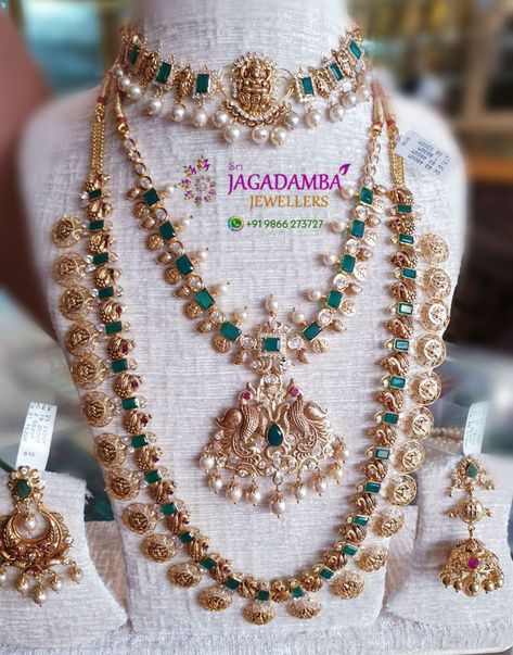 Jagadamba Jewellers, Kasula Haram, Chand Bali, Gold Bridal Set, Indian Bridal Jewelry Sets, Set Photo, Jewellery Bridal, Pearl Jewelry Design, Gold Jewelry Simple Necklace