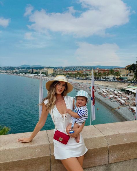 summer outfit Nice French Riviera mother and baby white dress and hat french aesthetic Baby White Dress, Hat French, White Baby Dress, French Aesthetic, Art Historian, Mother And Baby, French Riviera, Summer Outfit, White Dress