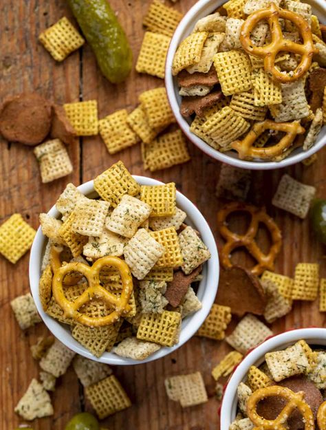 Dill Pickle Chex Mix gives the regular Chex Mix a boost of flavor by adding plenty of dill pickle flavors to the crunchy party snack. Dill Pickle Chex, Chex Mix Recipes, Dill Pickle Recipes, appetizers, game day, Super Bowl, recipes, i am homesteader, iamhomesteader Pickle Flavors, Nuts And Bolts Recipe, Bacon Ranch Cheeseball, Odd Recipes, Chex Mix Ingredients, Check Mix, Munchies Snacks, Chex Mix Recipe, Football Appetizers