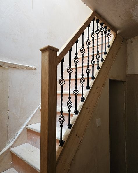 #beforeandafter a new look to this staircase, with oak and double basket metal spindles. Elevate your space 👌🏼 Built to last with premium materials 👌🏼 #staircasebanisters Staircase Wrought Iron Spindles, Staircase Spindles Wooden, Staircase Metal Spindles, Oak Staircase With Metal Spindles, Iron Spindle Staircase Wood Railing, Metal Spindles, New Look, Building