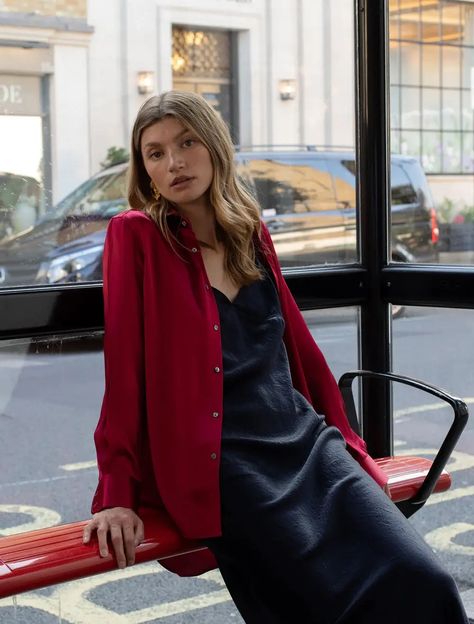 The Silk Blouse Trend Is a Thing—and Looks Great with Jeans | Who What Wear UK Satin Top Outfit Classy, Red Satin Shirt, Dark Red Shirt, Top With Jeans, Fashion Week 2024, Black Wide Leg Trousers, Velvet Trousers, The Boyfriend, Aesthetic Photos