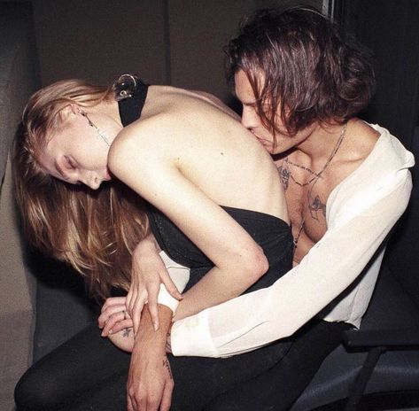 Kate Moss, Johnny Depp, Black And White, On Instagram, White, Instagram, Black