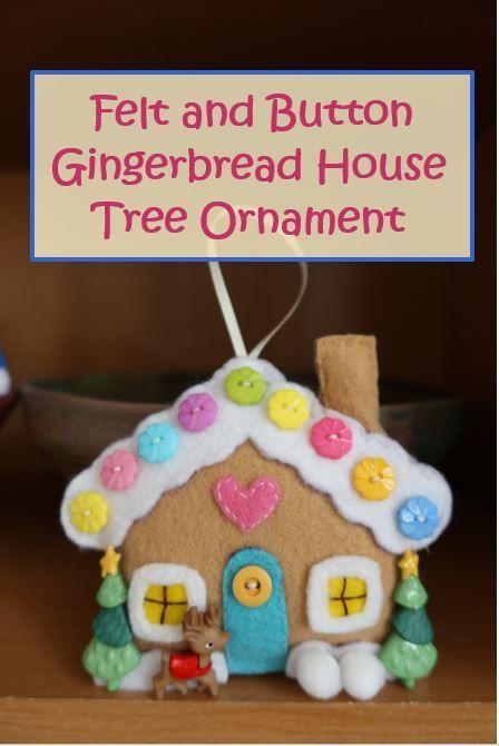 Gingerbread House Tree, Felt Gingerbread House, Gingerbread House Ornament, Felt Gingerbread, Baby Mobil, House Tree, Mercury Glass Christmas Ornaments, Candy Decorations, House Ornaments