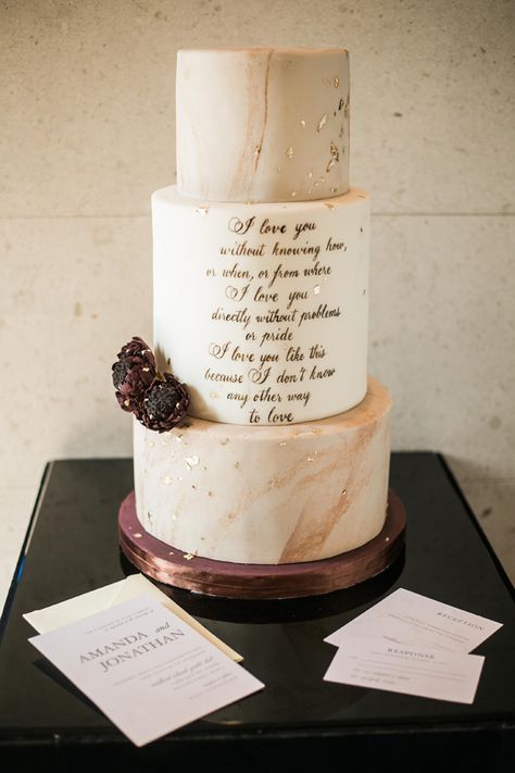 Wedding Cake Quotes, Wedding Cake Fresh Flowers, Cake Quotes, Luxury Cake, Marble Wedding, Marble Cake, Cake Trends, Cool Wedding Cakes, Wedding Cake Inspiration