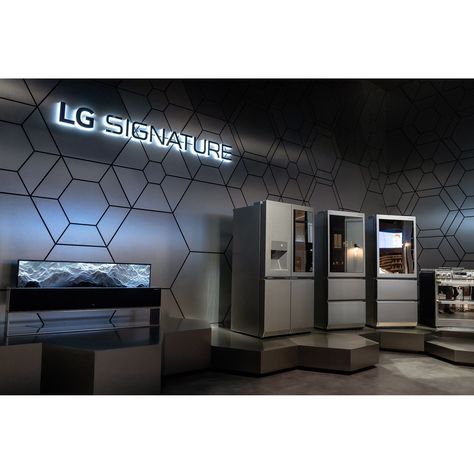 Lg Signature, Lg Display, Lg Tvs, Smart Bed, Lg Electronics, Latest Technology, Brand Story, Repair And Maintenance, Showroom