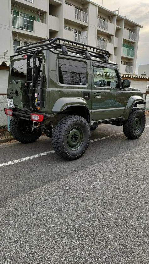 Suzuki Jimny Jungle Green, Green Suzuki Jimny, Suzuki Jimny Aesthetic, Car Manifestation, Wu Wei, Jimny Suzuki, Green Jeep, Jeep Camping, Suzuki Samurai