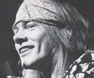 Rosé Smile, Rose Tumblr, Axel Rose, Duff Mckagan, Axl Rose, Welcome To The Jungle, Rock Legends, Most Beautiful Man, The Duff