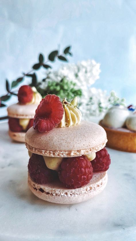 Ispahan macarons made with pistachio ganache and raspberries 🤍 Pistachio Ganache, Pistachio, Macarons, Raspberry, Cake