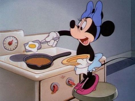 For my Laila who looooooooves pancakes! Disney Viejo, Miki Mouse, Mickey Mouse E Amigos, Mickey Mouse Y Amigos, Cooking In The Kitchen, Retro Disney, 디즈니 캐릭터, Art Disney, Old Disney