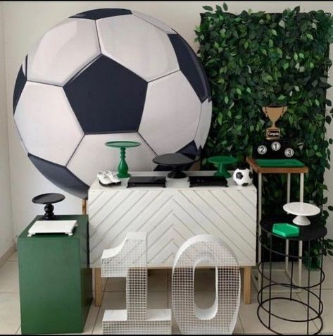 Soccer Decorations, Soccer Party Decorations, Party Rental Ideas, Soccer Theme Parties, Dinosaur Birthday Party Decorations, Soccer Birthday Parties, Baby Birthday Decorations, Soccer Theme, Football Birthday Party