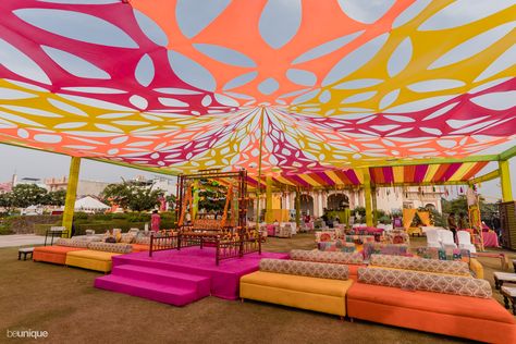 Have Fest, Overhead Decor, Music Festival Decor, Event Ideas Creative, Cabana Decor, Ceiling Options, Haldi Decor, Holi Party, Garden Centerpiece