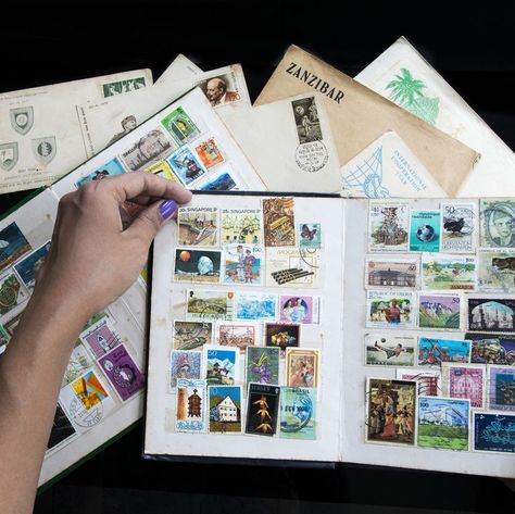 Stamp Collection Ideas, Stamp Collection Value, Vintage Stamps Postage, Uk Stamps, Stamp Values, Making Stamps, Postage Stamp Collecting, طوابع بريد, Penny Values