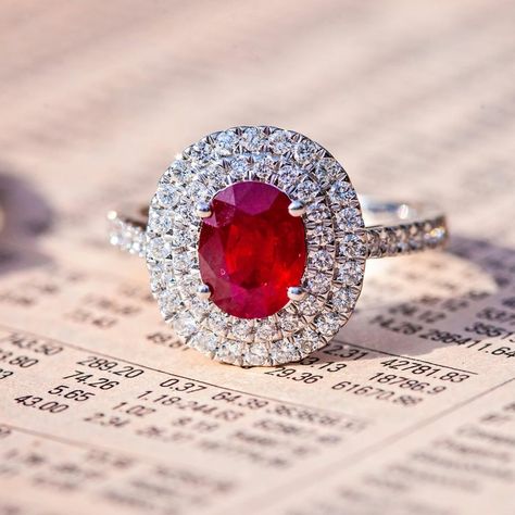 Ruby Halo Ring, Diamond Jewerly, Red Diamond Ring, Pretty Wedding Rings, Antique Ruby Ring, Dream Engagement, Dream Engagement Rings, Red Diamond, Modern Ring