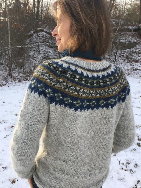 Lopi Week: Our First Lopi Sweaters – Design Team Blog Fair Isle Knitting Patterns Free, Sweaters Design, Icelandic Sweaters, Nordic Sweater, Fair Isle Knitting Patterns, Colorwork Knitting, Fair Isle Knitting, Knit Stitch Patterns, Sweater Knitting Patterns