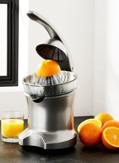 Kickstart your morning with freshly squeezed juice from orange juice squeezers. Start by choosing the citrus of your liking for your morning fix. Stock up on lemons and limes to infuse in water, or select oranges, berries, celery and other nutrients for drinks made from scratch. If you're looking for easy access to your favorite ingredients while also adding decoration to your kitchen, place a large fruit bowl on your kitchen counter or island. Best Juicer Machine, Juice Squeezer, Centrifugal Juicer, Best Juicer, Juicer Machine, Juice Extractor, Electric Juicer, Citrus Juicer, Fresh Juice