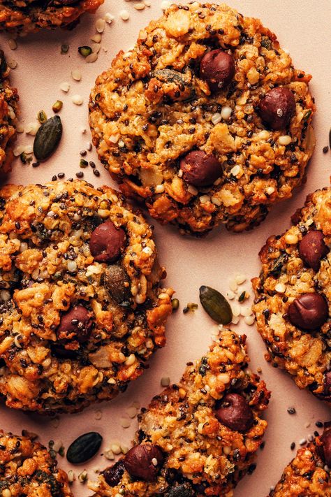 Flax Seed Cookies, Healthy Desserts Gluten Free, Quinoa Sweet Recipes, Gluten Free Breakfast Cookies, Healthy Vegan Baking, Healthy Kid Breakfast, Vegan Quinoa Recipes Breakfast, Quinoa Chocolate Chip Cookies, Vegan Cookie Recipes