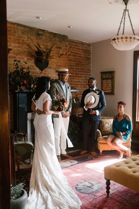 Gallery - How to Have a Cozy Beautiful At-Home Elopement At Home Intimate Wedding, Elopement After Party Decor, At Home Ceremony, At Home Wedding Ceremony, Cozy Elopement, Living Room Wedding Decor, Home Wedding Ceremony, Indoor Elopement, Apartment Wedding